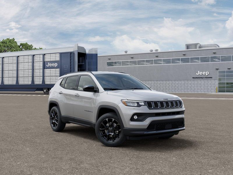 New 2026 Jeep Compass Latitude Altitude 4x4