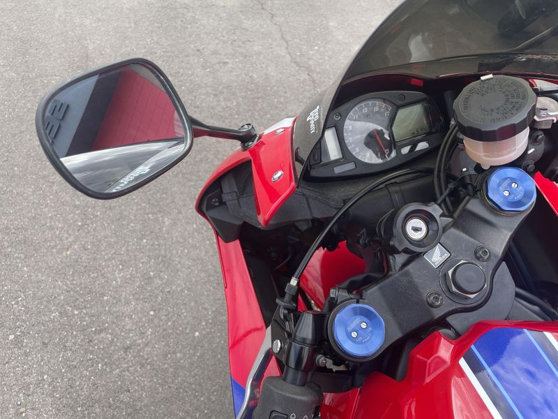 Used 2021 Honda CBR600RR Image 21