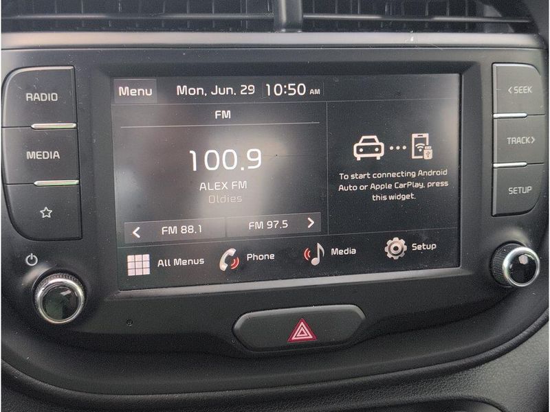 Used 2024 Kia Soul LXImage 14