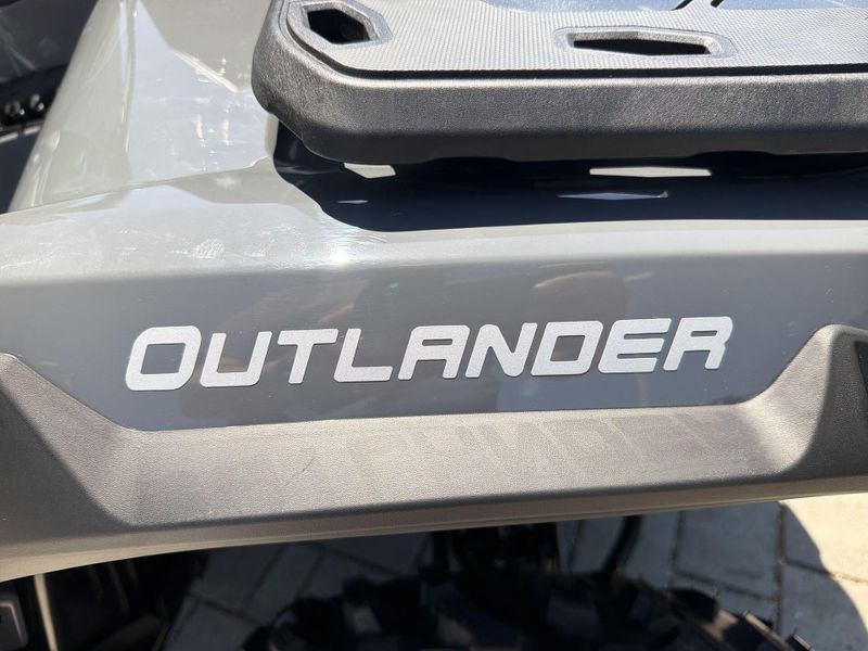 New 2026 Can-Am OUTLANDER DPS 850 Image 29