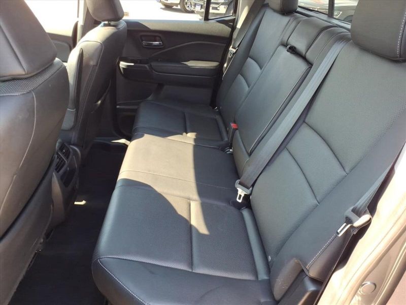 2018 Honda Ridgeline RTL-E photo 20