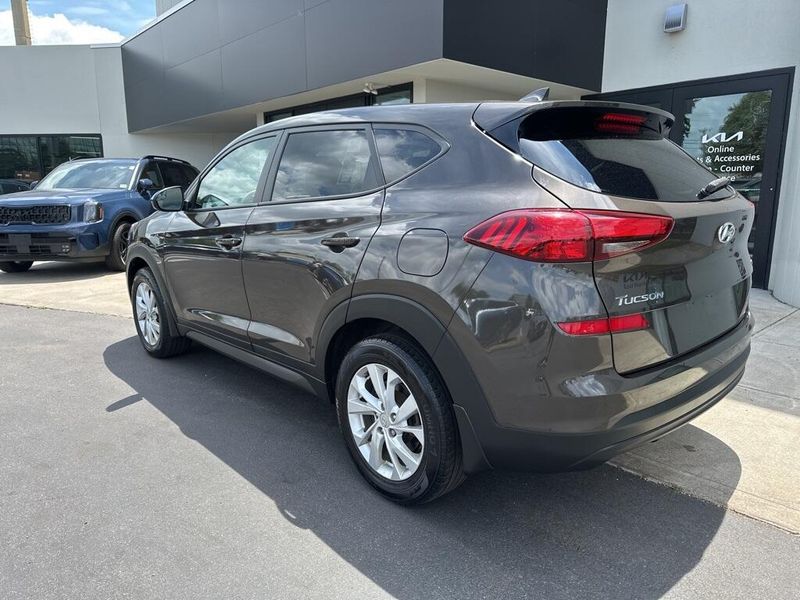 2020 Hyundai Tucson SEImage 7
