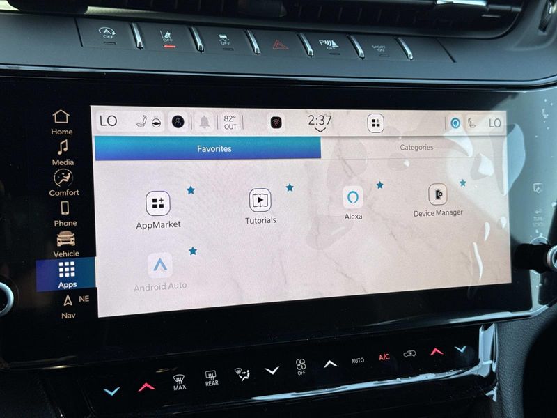 New 2026 Jeep Grand Cherokee L Laredo Altitude 4x2