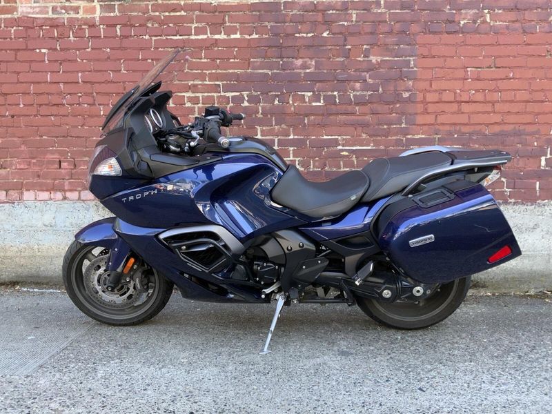 Used 2013 Triumph TROPHY SE A1 