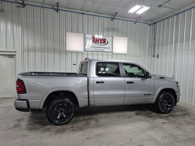 2025 RAM 1500 Big Horn Crew Cab 4x4 5