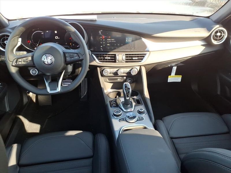 New 2026 Alfa Romeo GiuliaImage 12