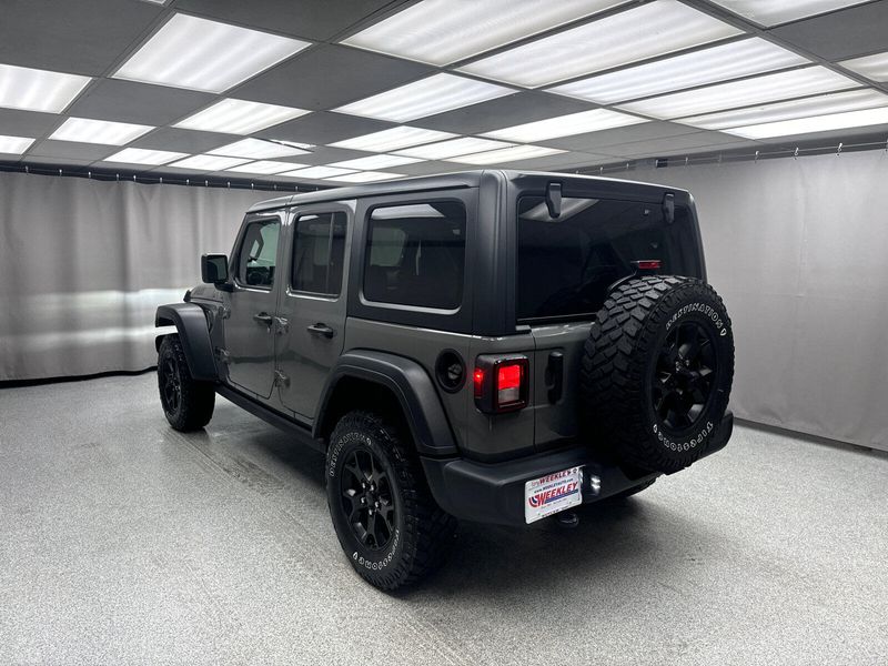 2021 Jeep Wrangler Unlimited WillysImage 2