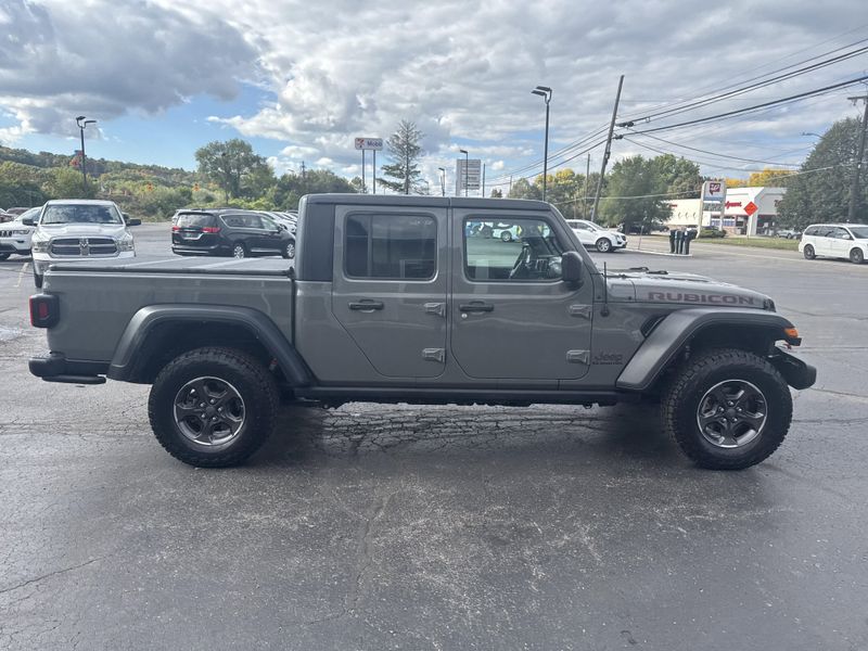 2022 Jeep Gladiator Rubicon photo 5