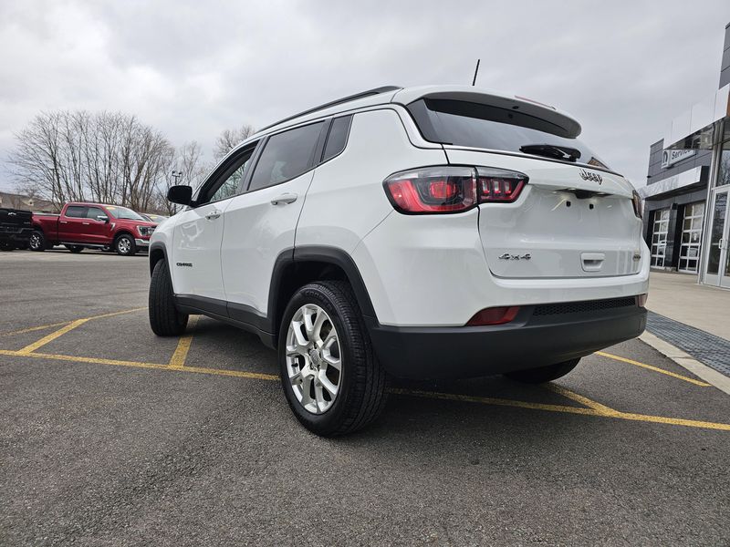 Used 2022 Jeep Compass Latitude LuxImage 7