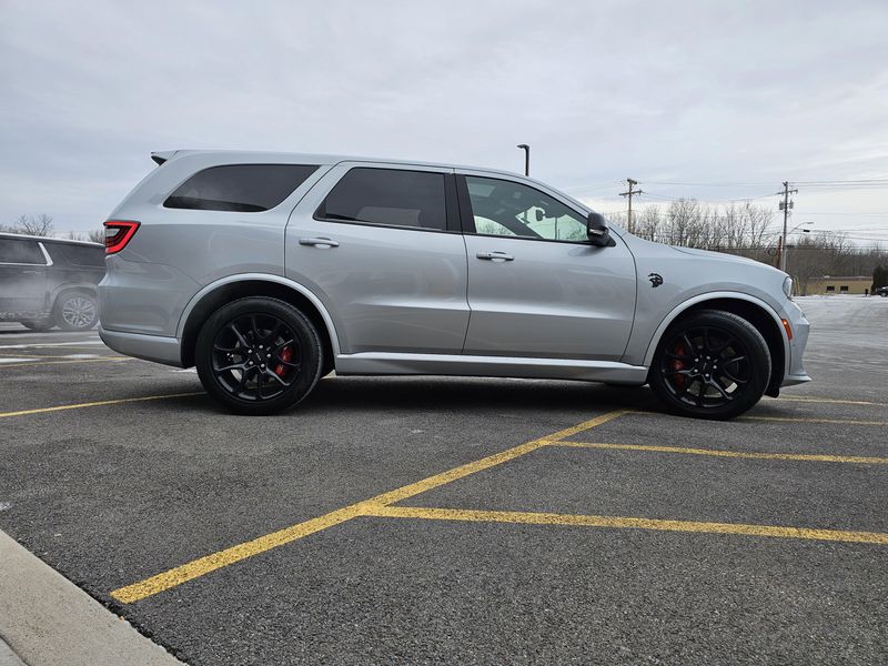 Used 2025 Dodge Durango SRT Hellcat Silver BulletImage 5