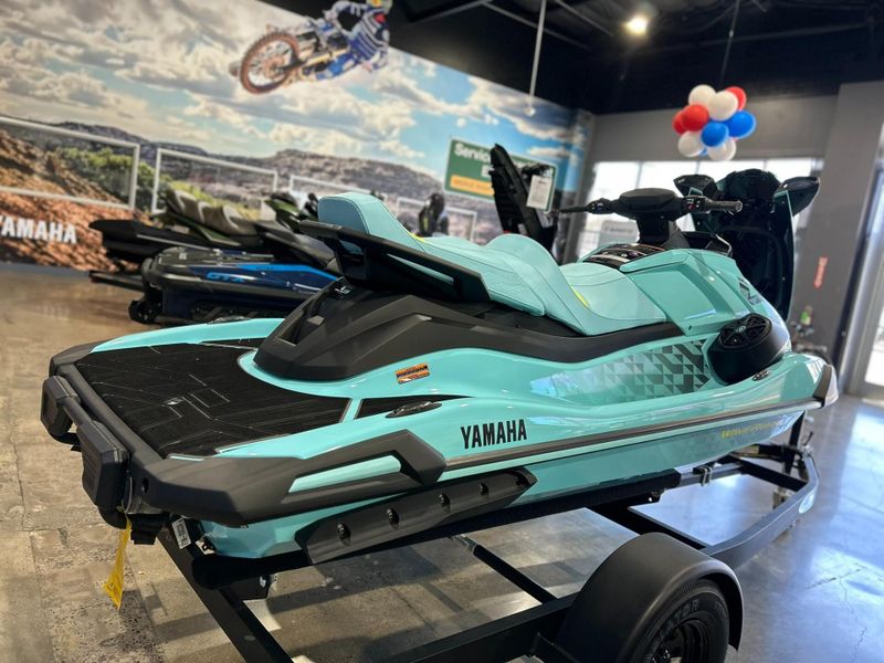 New 2025 Yamaha VX LIMITED HO Image 5