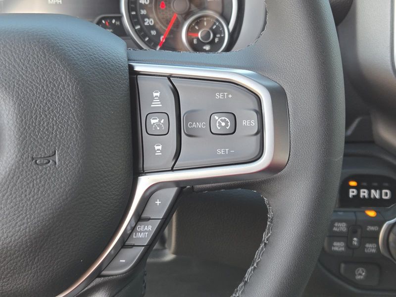 New 2026 RAM 1500 Big Horn Crew Cab 4x4 5'7' Box