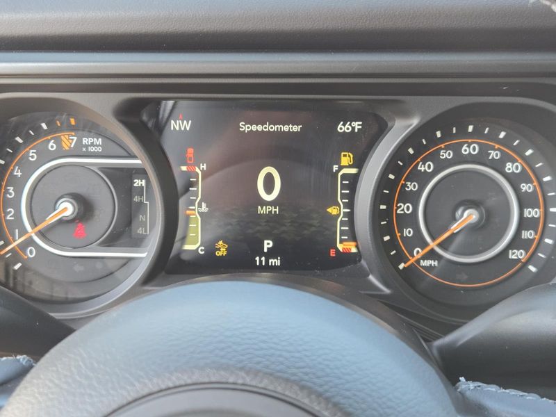 New 2026 Jeep Gladiator Mojave 4x4
