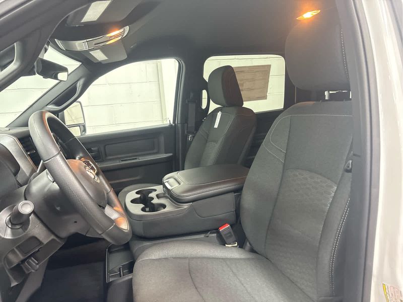 2026 Ram 2500 Tradesman photo 24