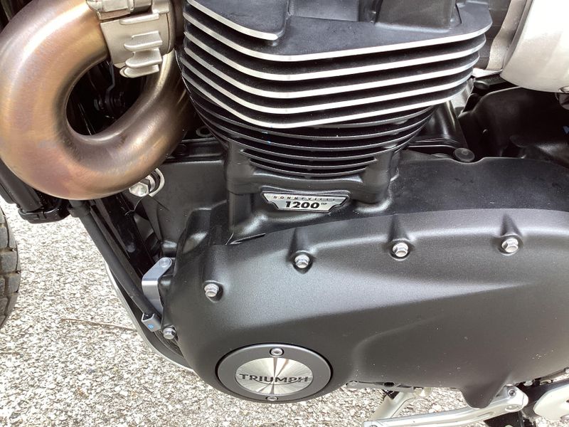 2024 Triumph Scrambler 1200 XE