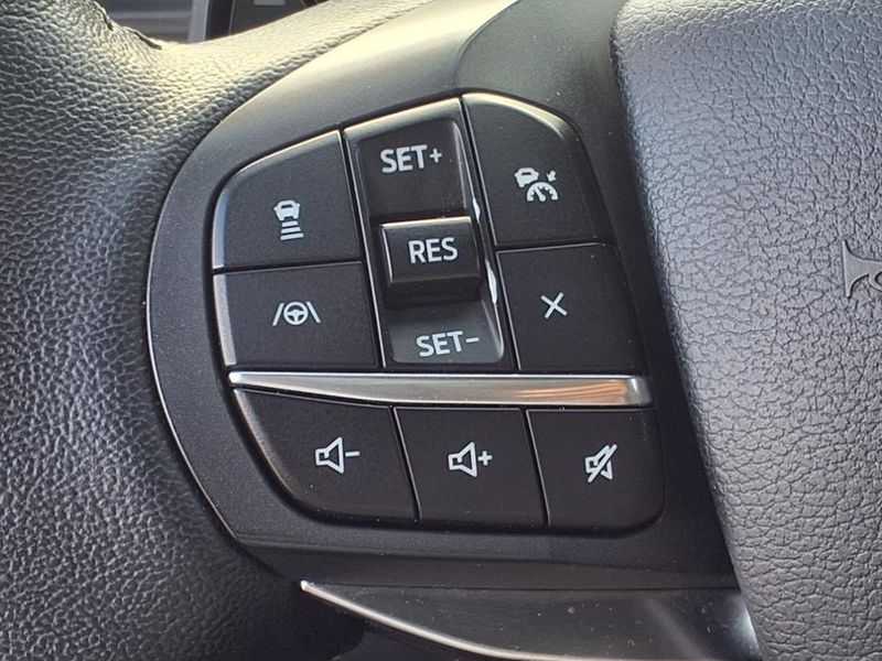 Used 2020 Ford Explorer LimitedImage 22