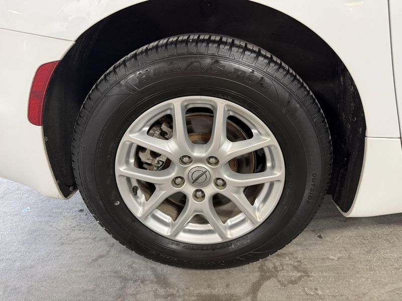 Used 2022 Chrysler Pacifica Touring LImage 7