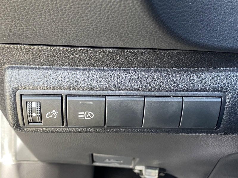 2024 Toyota Corolla LEImage 23