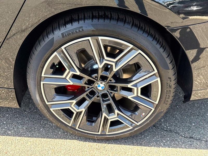 New 2027 BMW 5 Series 540i xDriveImage 13