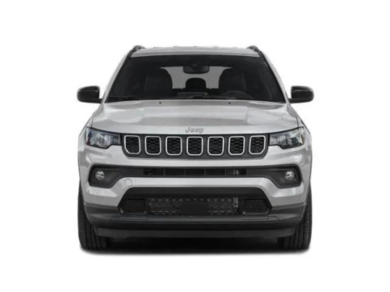 New 2026 Jeep Compass Latitude Altitude