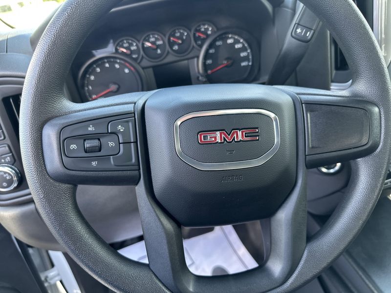 2024 GMC Sierra 2500HD ProImage 23
