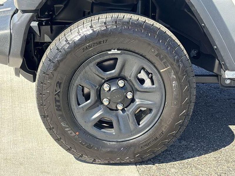 New 2026 Jeep Wrangler 4-door SportImage 10