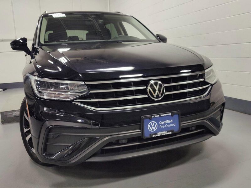 2023 Volkswagen Tiguan S w/Driver