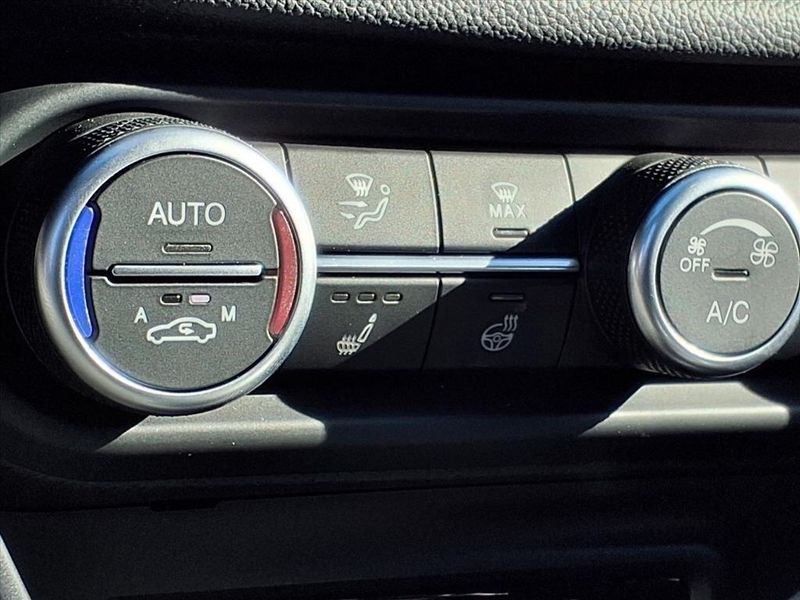 New 2026 Alfa Romeo Giulia VeloceImage 23