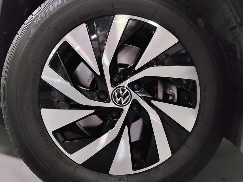 Used 2025 Volkswagen Tiguan S 4-Motion AWDImage 22