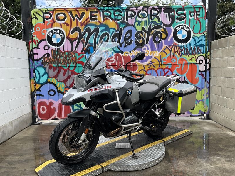Used 2016 BMW R 1200 GS Adventure Image 2