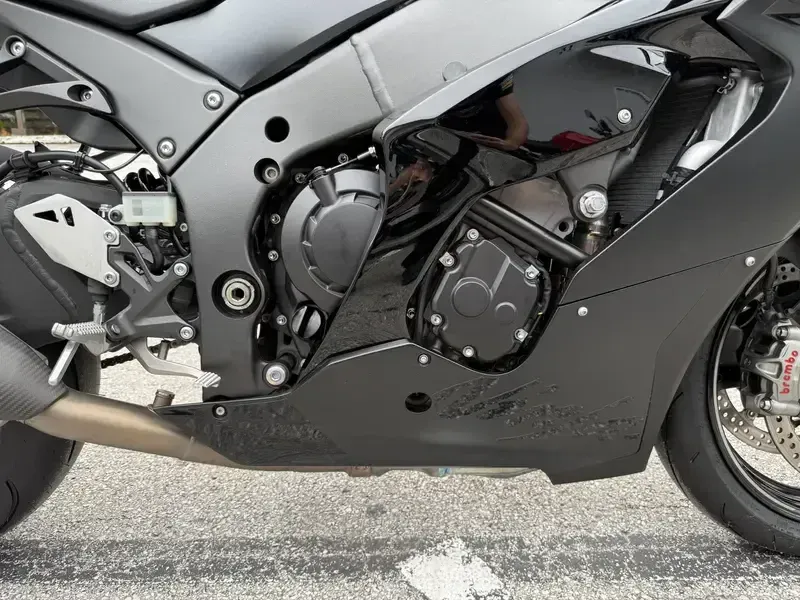 Used 2024 Kawasaki Ninja ZX10R ABS 