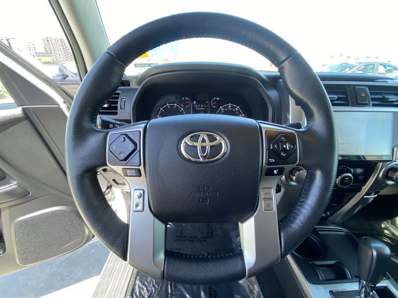 2024 Toyota 4Runner SR5 PremiumImage 25