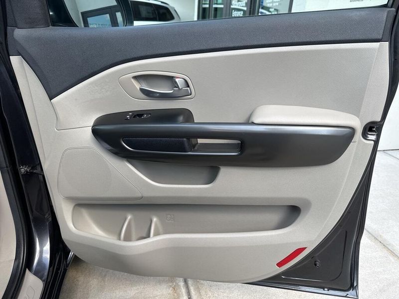 Used 2021 Kia Sedona EXImage 18