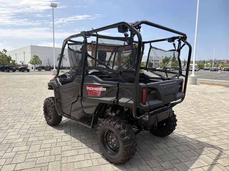 New 2025 Honda PIONEER 1000-5 Image 15
