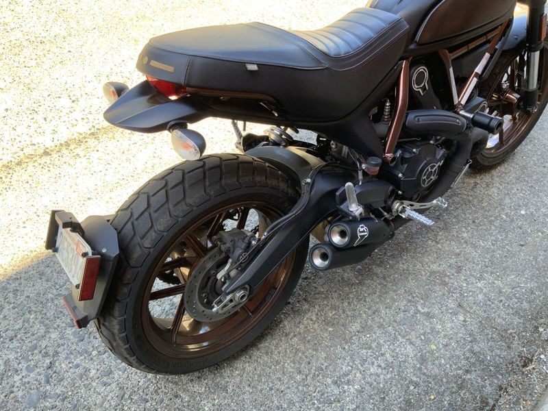 Used 2016 Ducati SCRAMBLER 800 INDEPENDENT ITALIA 