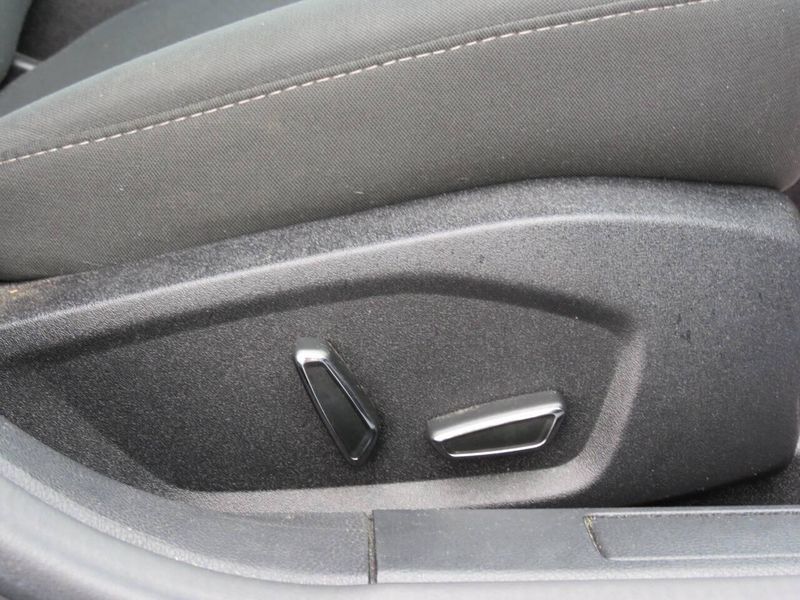 2017 Ford Fusion SE 4dr SedanImage 22