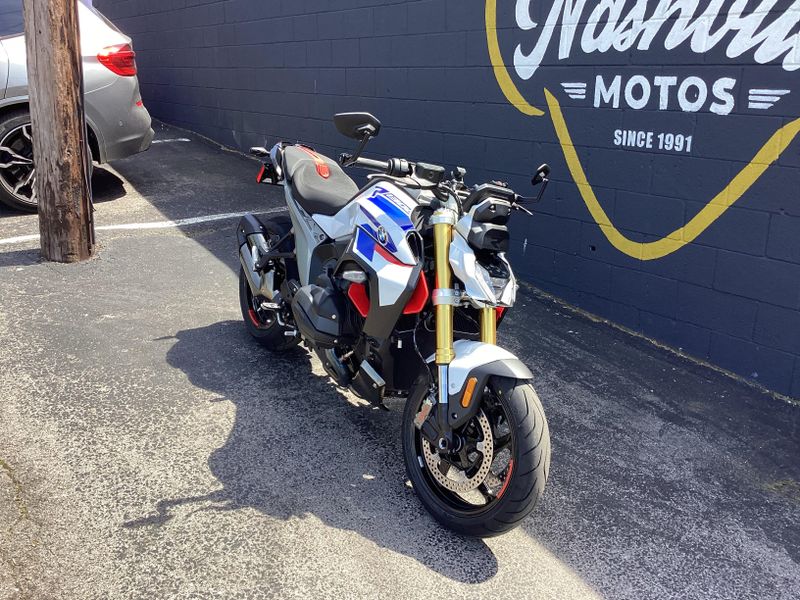 New 2026 BMW R 1300 R 