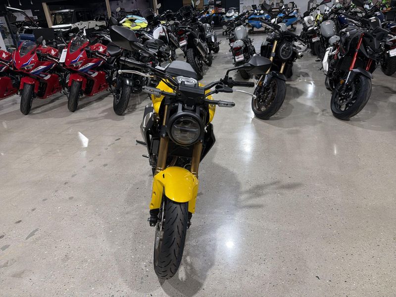 New 2026 Honda CB300R ABS Image 12