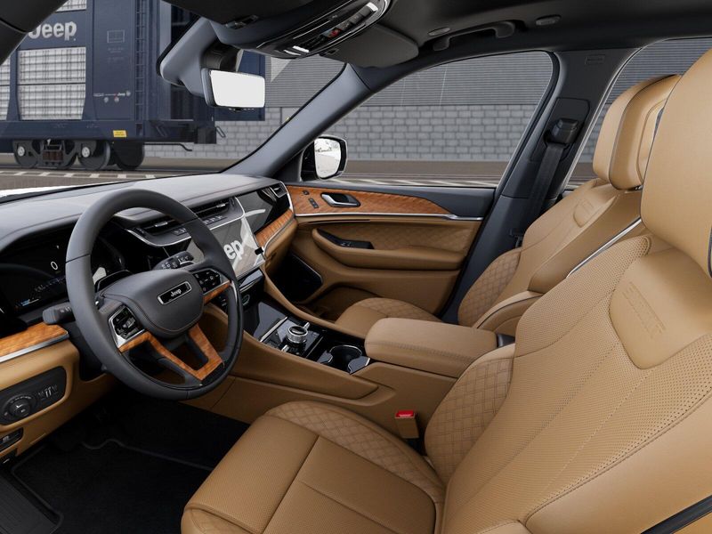 New 2026 Jeep Grand Cherokee L Summit 4x4Image 22