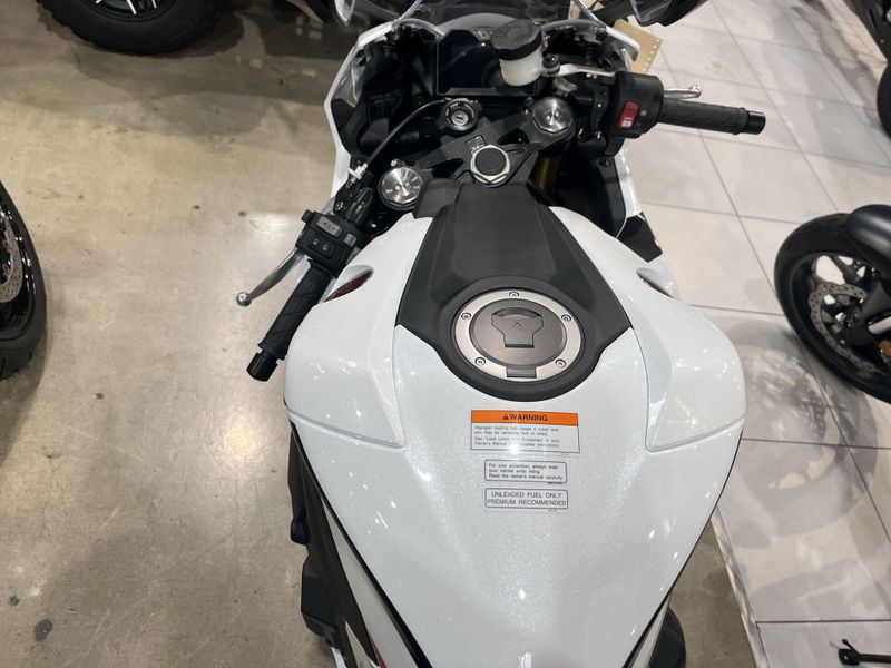 New 2026 Honda CBR1000RR Image 15