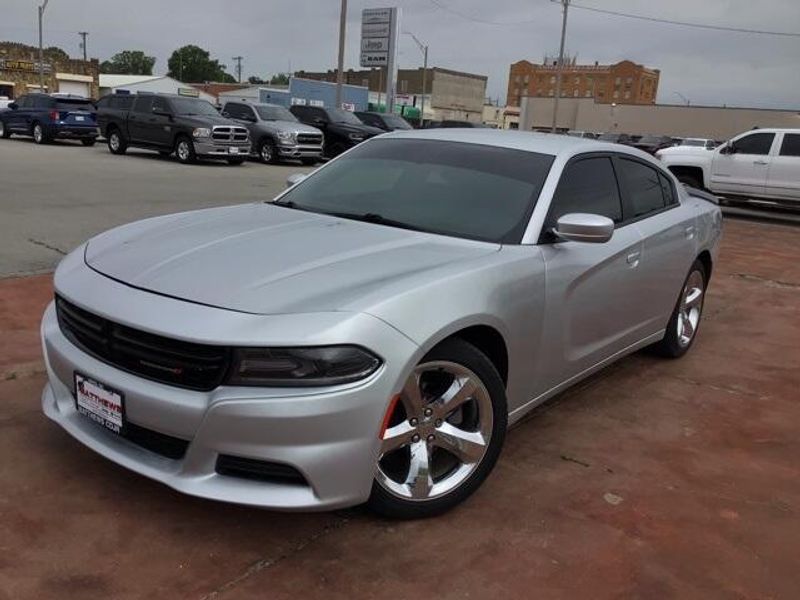 2019 Dodge Charger SXTImage 22