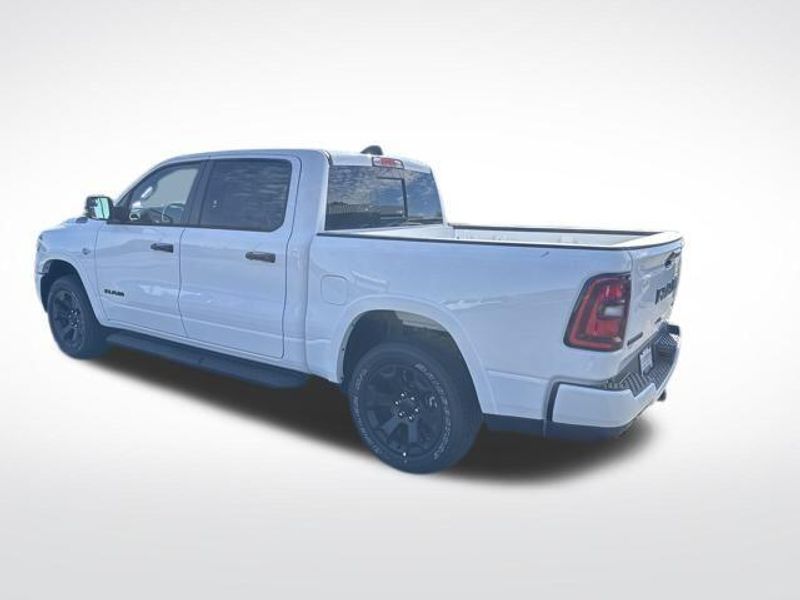 2026 RAM 1500 Big Horn Crew Cab 4x4 5'7' Box