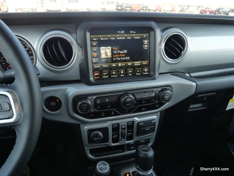 2022 Jeep Gladiator Overland 4x4Image 29