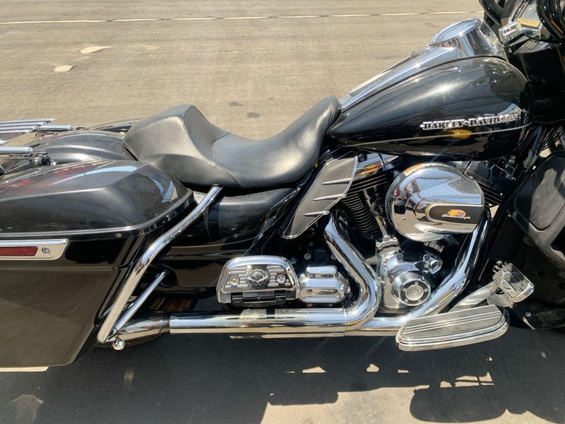 Used 2014 Harley-Davidson Electra Glide Ultra Limited Image 15