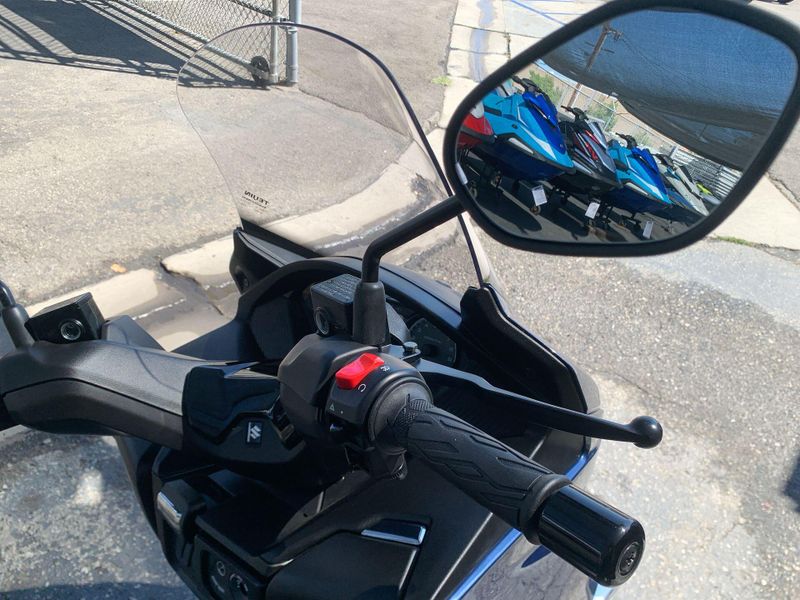 New 2026 Suzuki BURGMAN 400 Image 22