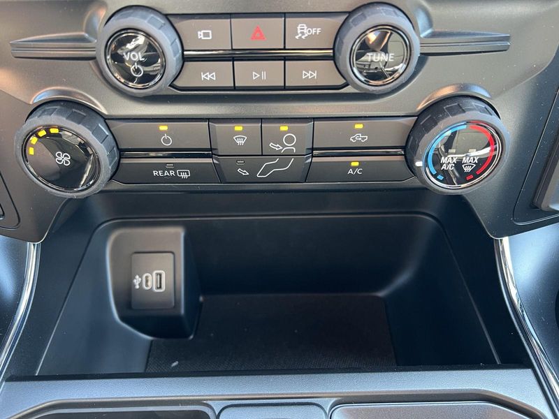 2025 Ford F-150 XL photo 28