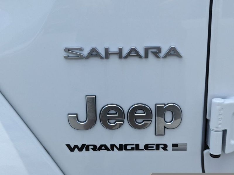 2024 Jeep Wrangler 4-door SaharaImage 33