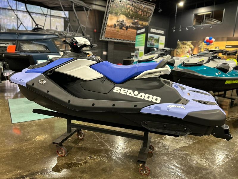 New 2025 Sea-Doo SPARK FOR 2 90 CONVENIENCE PACKAGE (SOUND SYSTEM) Image 4