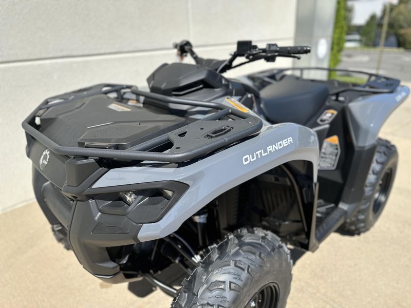 2025 Can-Am OUTLANDER 500Image 8