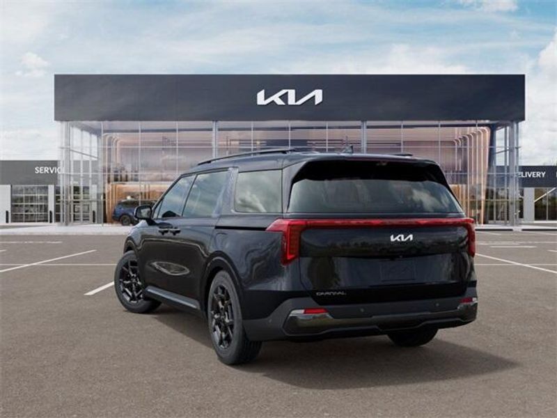 2025 Kia Carnival SX PrestigeImage 4